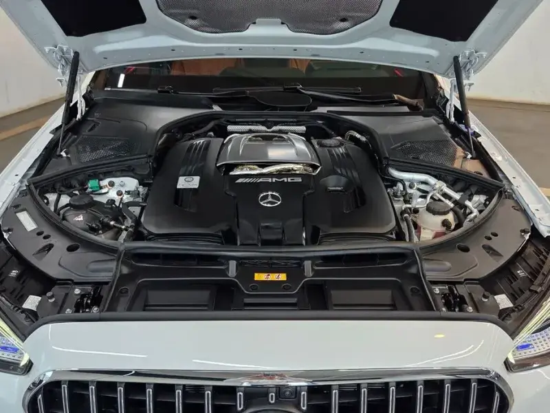 2025 Mercedes-Benz E-Класс с пробегом 9 650 км