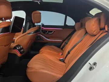 2025 Mercedes-Benz E-Класс с пробегом 9 650 км