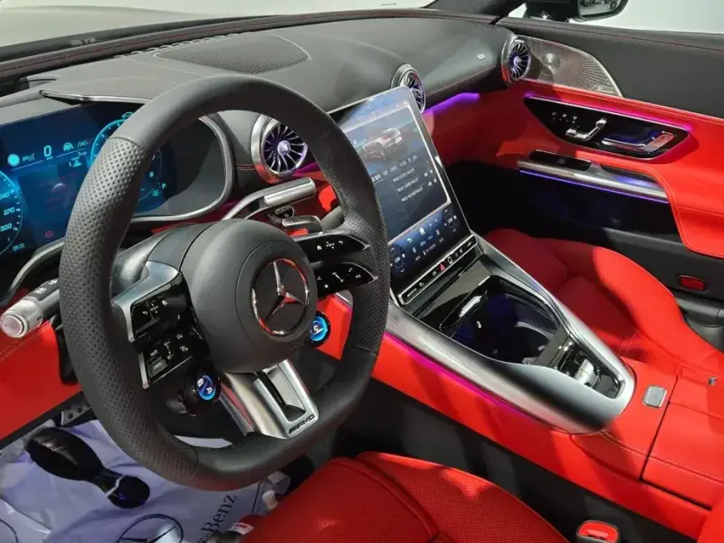 2026 Mercedes-Benz SL-Класс AMG с пробегом 1 092 км