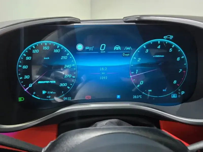 2026 Mercedes-Benz SL-Класс AMG с пробегом 1 092 км