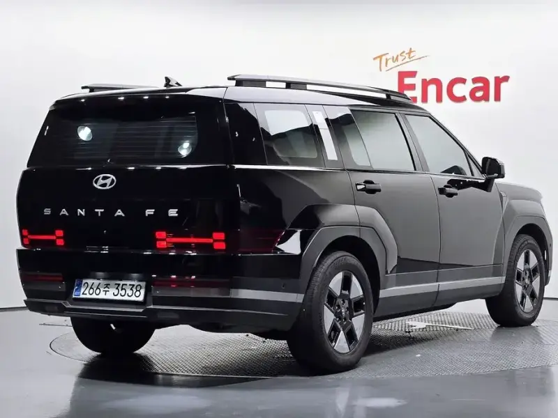 2024 Hyundai Santa Fe с пробегом 38 983 км
