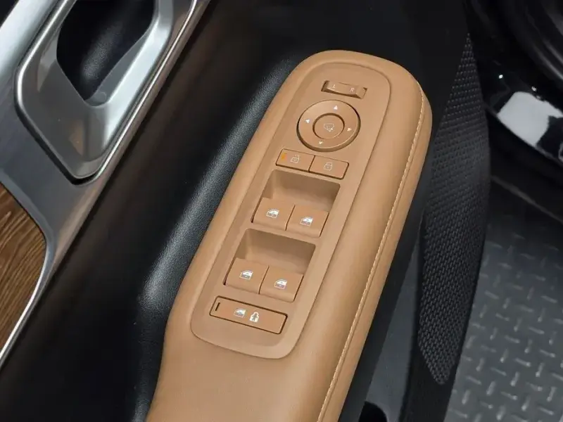 2024 Hyundai Santa Fe с пробегом 38 983 км