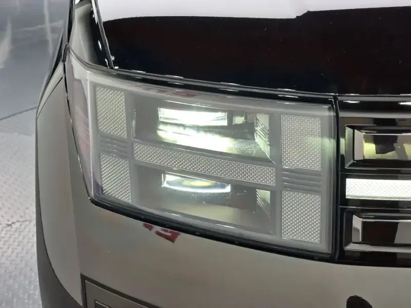 2024 Hyundai Santa Fe с пробегом 38 983 км