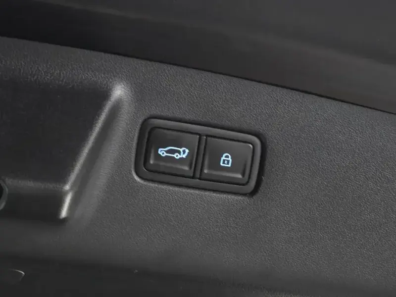 2024 Hyundai Santa Fe с пробегом 38 983 км