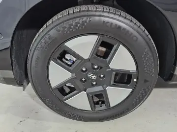 2024 Hyundai Santa Fe с пробегом 30 196 км