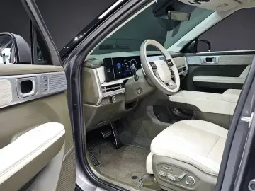2024 Hyundai Santa Fe с пробегом 21 332 км