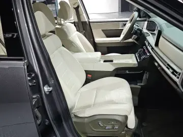 2024 Hyundai Santa Fe с пробегом 21 332 км