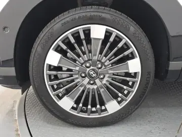 2024 Hyundai Santa Fe с пробегом 54 830 км