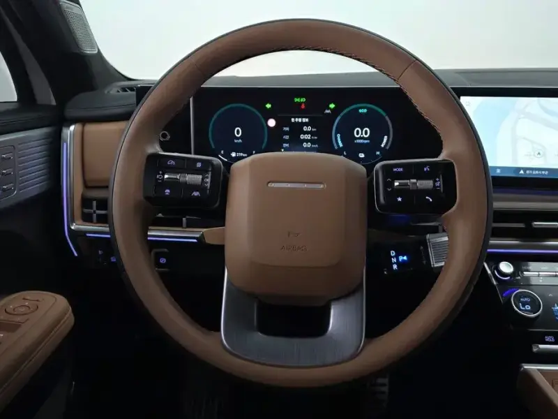 2024 Hyundai Santa Fe с пробегом 54 830 км
