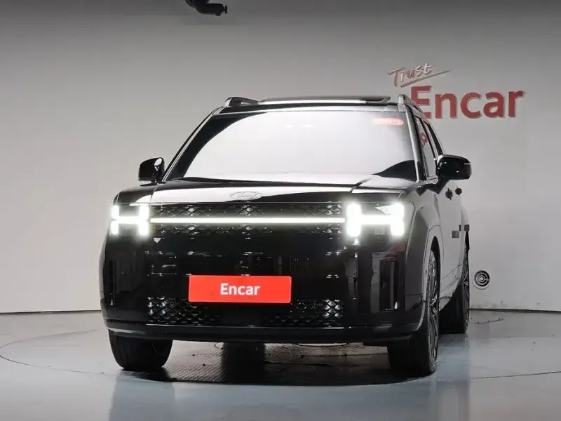 2024 Hyundai Santa Fe с пробегом 10 903 км