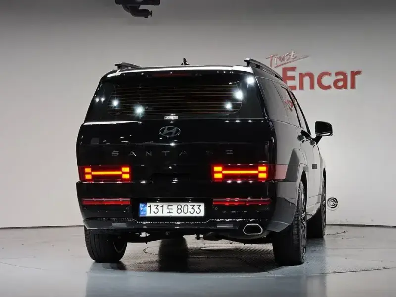 2024 Hyundai Santa Fe с пробегом 10 903 км