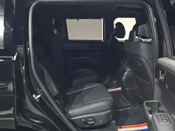 2024 Hyundai Santa Fe с пробегом 10 903 км