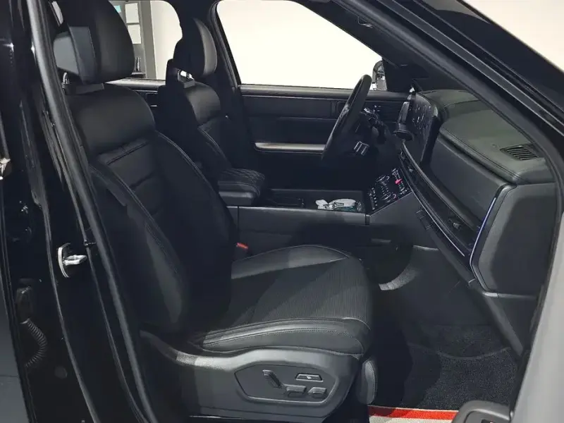 2024 Hyundai Santa Fe с пробегом 10 903 км