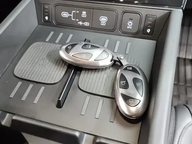 2024 Hyundai Santa Fe с пробегом 30 202 км