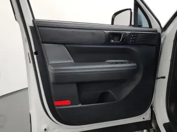 2024 Hyundai Santa Fe с пробегом 30 202 км