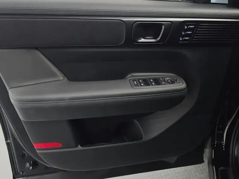 2026 Hyundai Santa Fe с пробегом 1 867 км