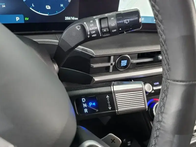 2024 Hyundai Santa Fe с пробегом 28 616 км