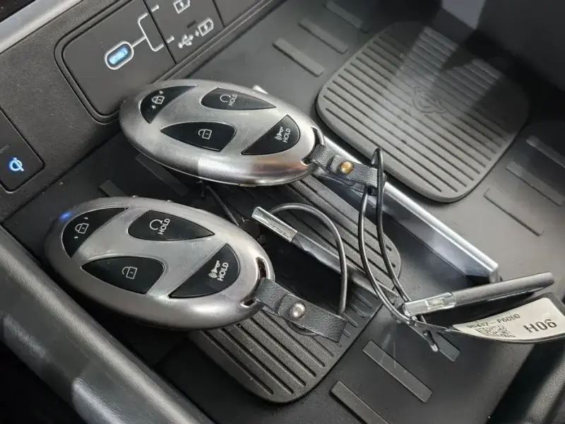 2024 Hyundai Santa Fe с пробегом 28 616 км
