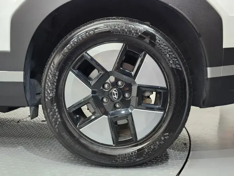 2024 Hyundai Santa Fe с пробегом 28 616 км
