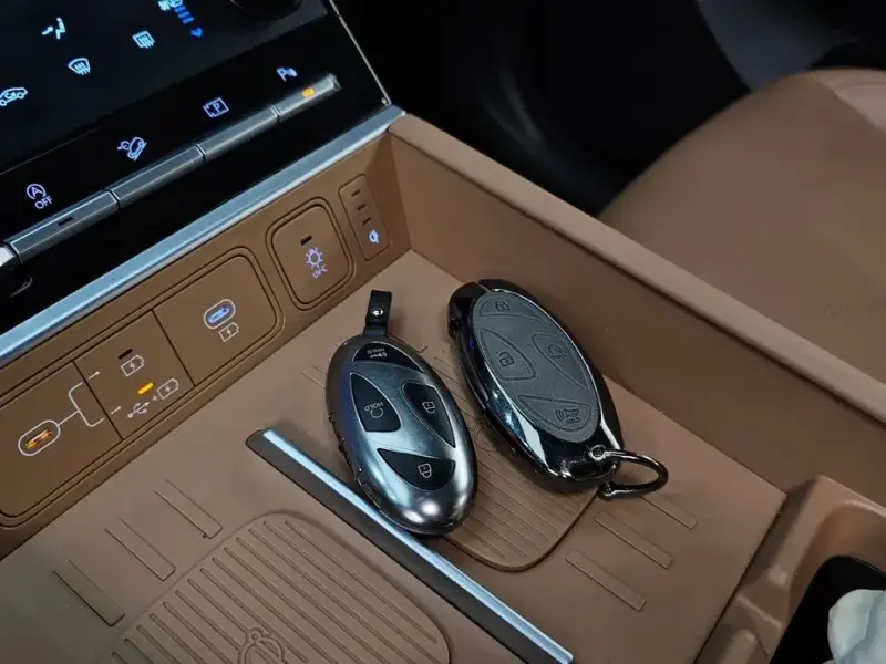 2024 Hyundai Santa Fe с пробегом 46 696 км