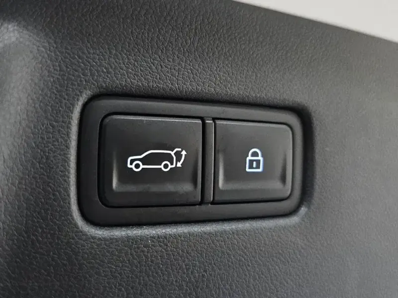 2024 Hyundai Santa Fe с пробегом 25 264 км