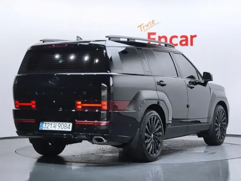2024 Hyundai Santa Fe с пробегом 27 662 км