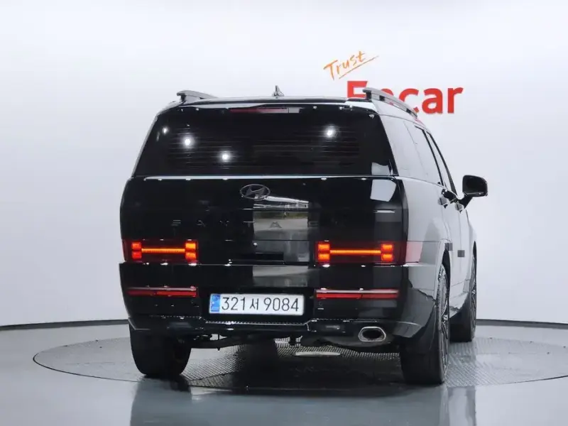 2024 Hyundai Santa Fe с пробегом 27 662 км