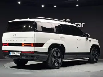 2024 Hyundai Santa Fe с пробегом 28 910 км