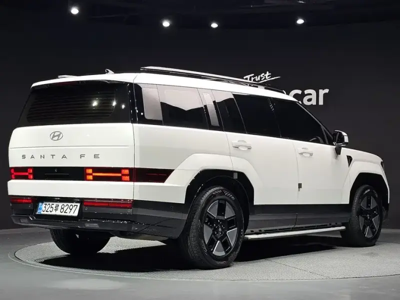 2024 Hyundai Santa Fe с пробегом 28 910 км