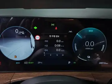 2024 Hyundai Santa Fe с пробегом 28 910 км