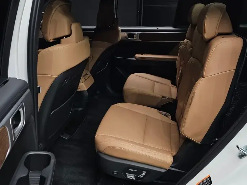 2024 Hyundai Santa Fe с пробегом 28 910 км