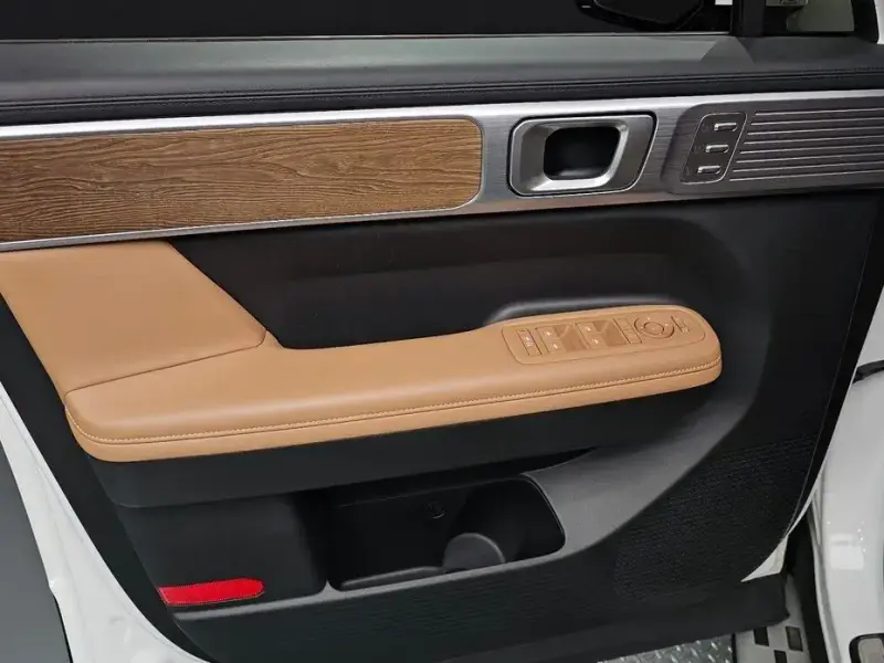 2024 Hyundai Santa Fe с пробегом 28 910 км