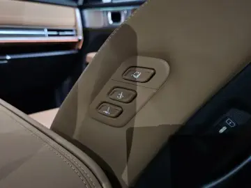 2024 Hyundai Santa Fe с пробегом 28 910 км