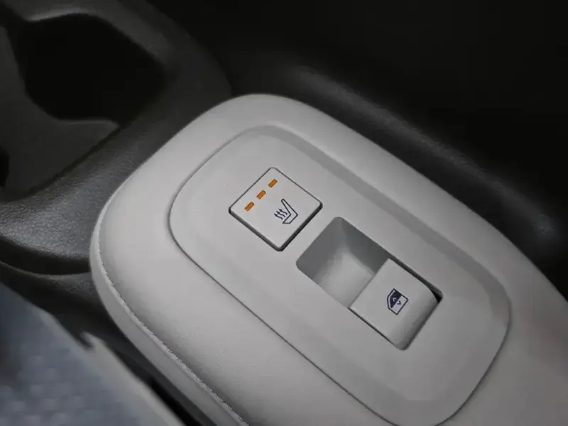 2025 Hyundai Santa Fe с пробегом 16 196 км