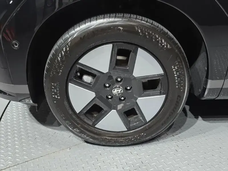 2024 Hyundai Santa Fe с пробегом 26 877 км