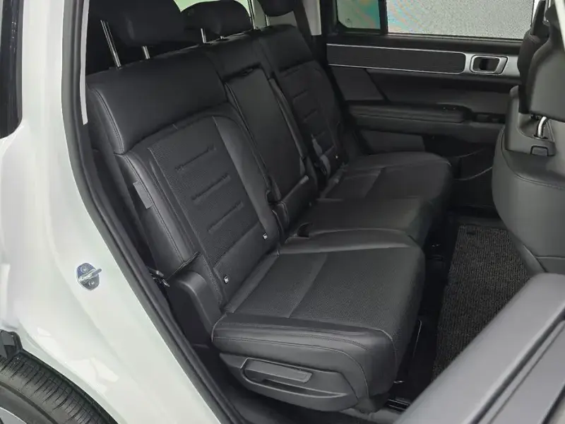 2024 Hyundai Santa Fe с пробегом 21 679 км