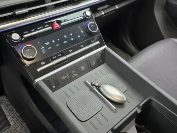 2024 Hyundai Santa Fe с пробегом 21 679 км
