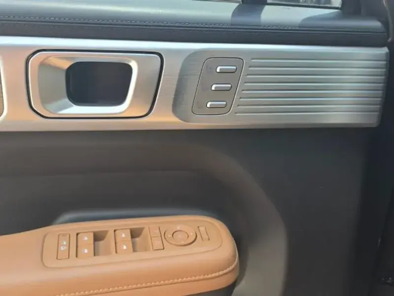 2023 Hyundai Santa Fe с пробегом 54 959 км