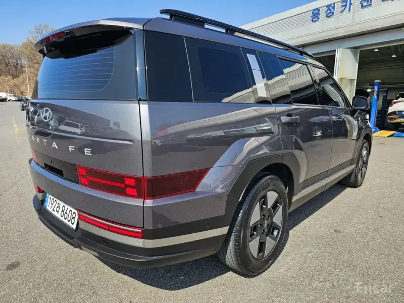 2024 Hyundai Santa Fe с пробегом 33 557 км