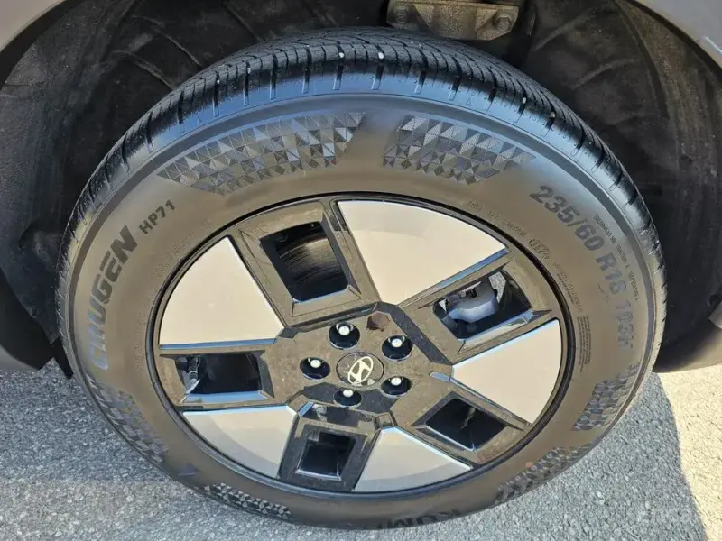 2024 Hyundai Santa Fe с пробегом 33 557 км