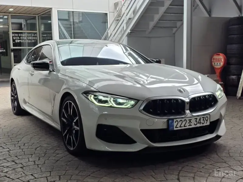 2022 BMW 8 серии с пробегом 23 734 км