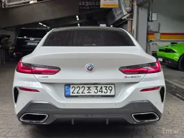 2022 BMW 8 серии с пробегом 23 734 км