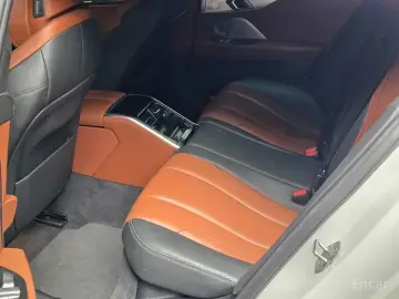 2022 BMW 8 серии с пробегом 23 734 км