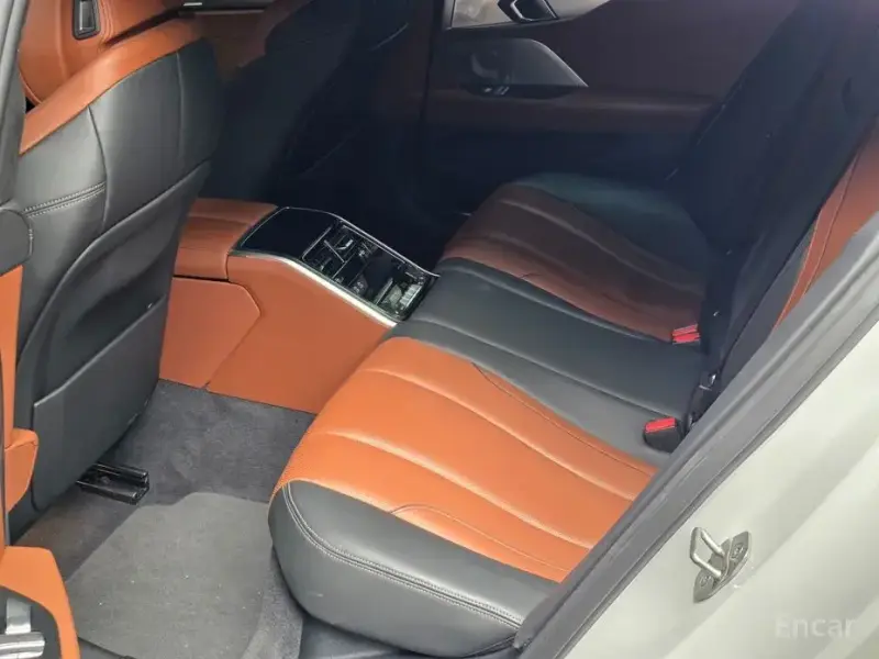 2022 BMW 8 серии с пробегом 23 734 км