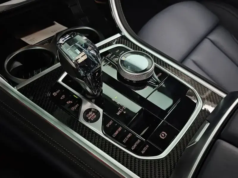 2025 BMW 8 серии с пробегом 5 336 км