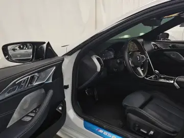 2025 BMW 8 серии с пробегом 5 336 км