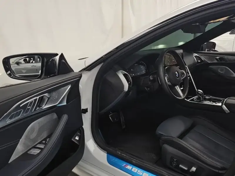 2025 BMW 8 серии с пробегом 5 336 км