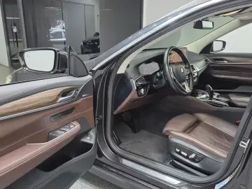 2022 BMW 6 серии с пробегом 66 741 км