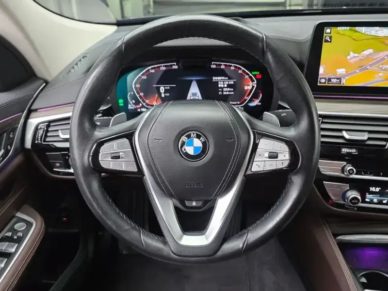 2022 BMW 6 серии с пробегом 66 741 км