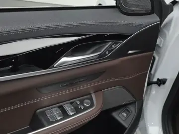 2023 BMW 6 серии с пробегом 36 550 км